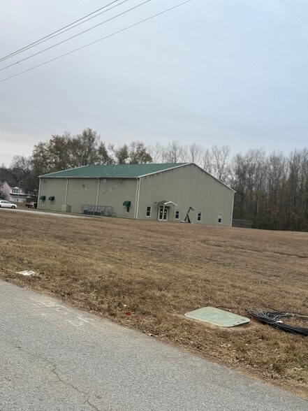 Primary Photo Of 4728 New Allen Rd, Memphis Religious Facility For Sale