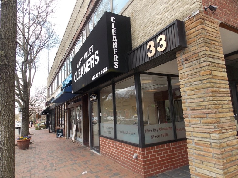 More Photos Of 33-43 Great Neck Rd, Great Neck Storefront Retail Office For Lease