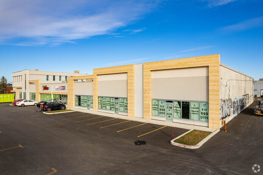 More Photos Of 5465-5485 Rue Ramsay, Longueuil General Retail For Lease