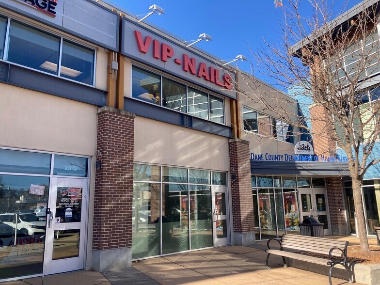More Photos Of 2202-2336 S Park St, Madison General Retail For Lease