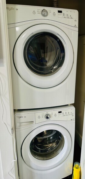 More Photos Of 423 Mill St, Reno Office For Lease