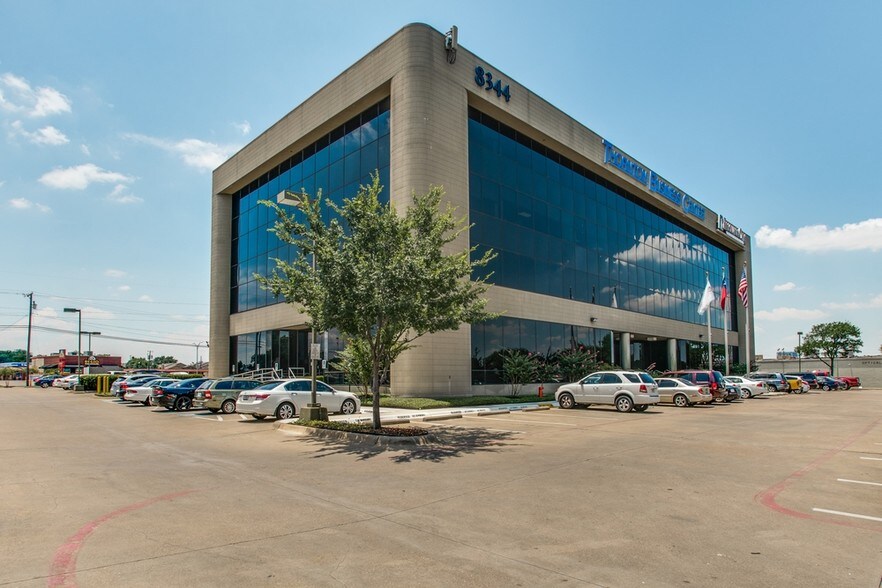Primary Photo Of 8344 E RL Thornton Fwy, Dallas Office For Lease