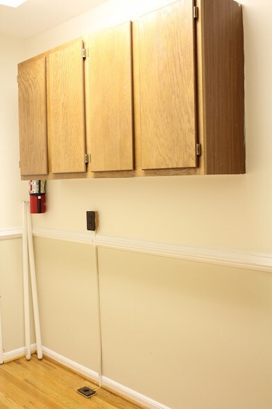 More Photos Of 11303-11327 Amherst Ave, Wheaton Office Residential For Lease