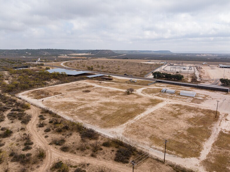 More Photos Of 545 N US-83, Junction Land For Sale