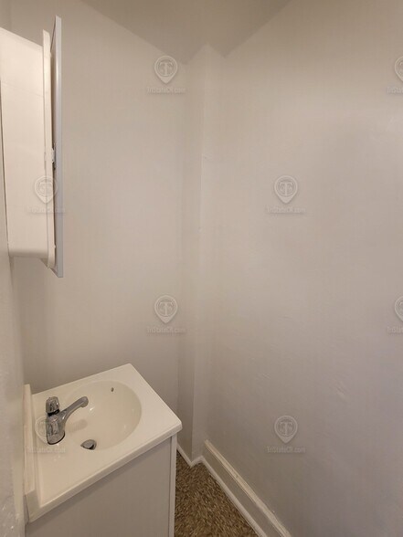 More Photos Of 900 E 167th St, Bronx Apartments For Sale