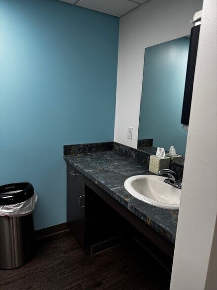 More Photos Of 312 MacCorkle Ave SE, Charleston Office For Lease