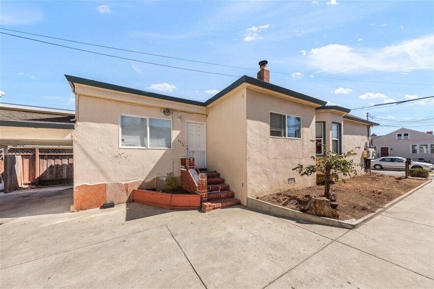 More Photos Of 327 Grand Blvd, San Mateo Multifamily For Sale