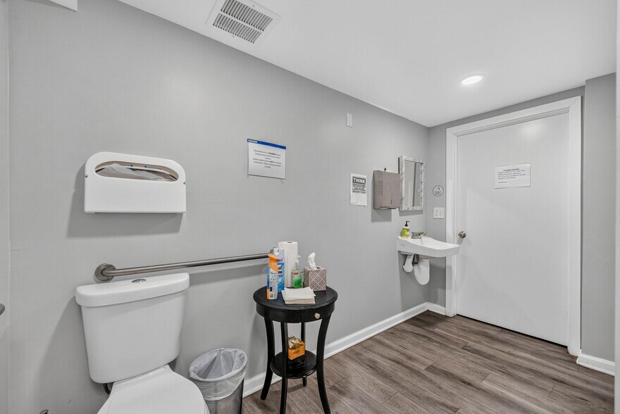 More Photos Of 89 Valley Rd, Montclair Medical For Sale