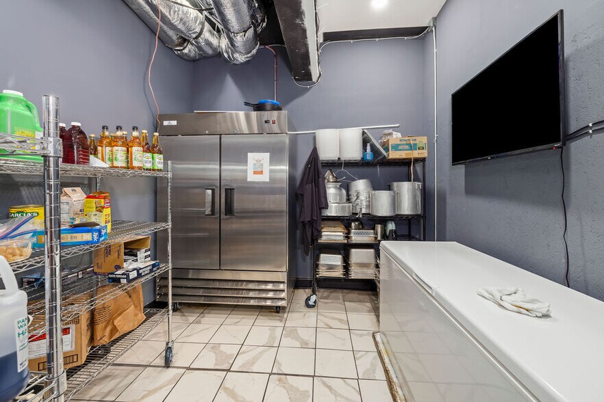 More Photos Of 3014 Memorial Ave, Lynchburg Restaurant For Sale