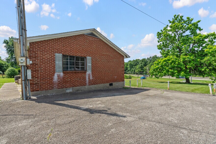 More Photos Of 130 Cooper Run, Shepherdsville Warehouse For Sale