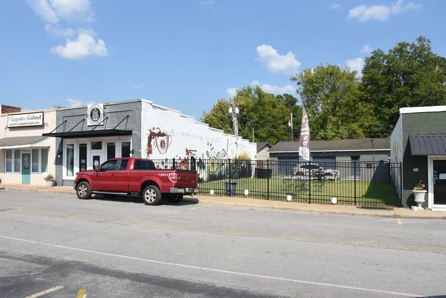 More Photos Of 46 Railroad Ave, Falkville Storefront For Sale