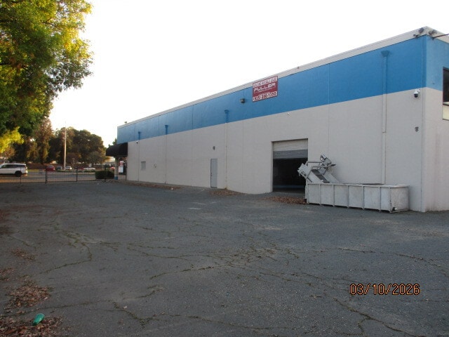 More Photos Of 2685 E Leland Rd, Pittsburg Freestanding For Lease
