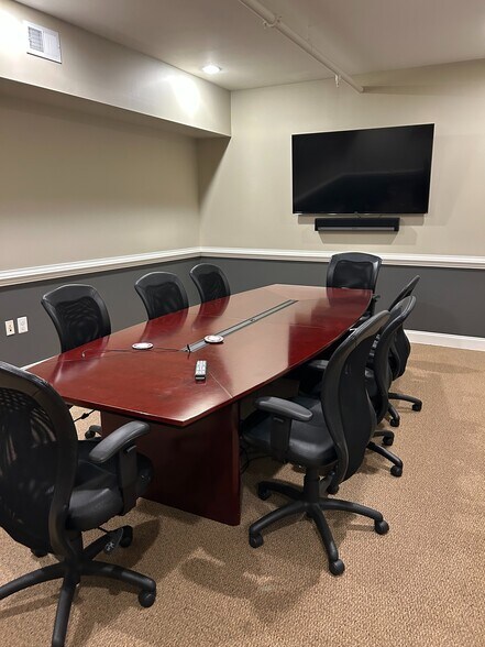 More Photos Of 115 The Plains Rd, Middleburg Office For Lease