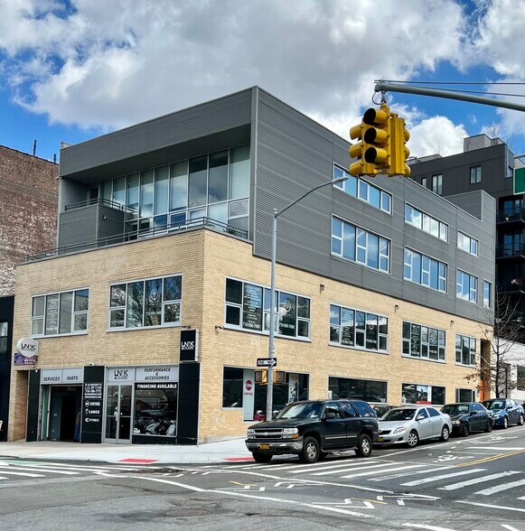 Primary Photo Of 37-43 Crescent St, Long Island City Office For Lease