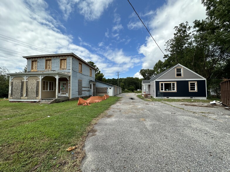 Primary Photo Of 203 Harpersville Rd, Newport News Office Residential For Lease