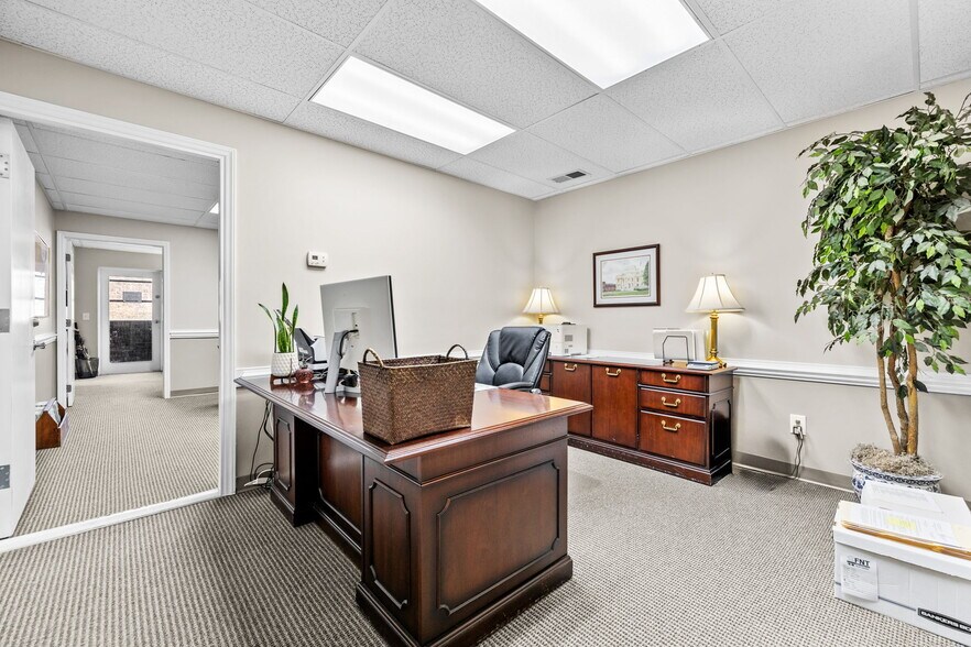 More Photos Of 150 Scarboro St, Asheboro Medical For Sale