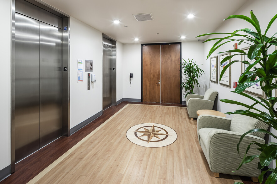 More Photos Of 1515 E Orangewood Ave, Anaheim Office For Sale
