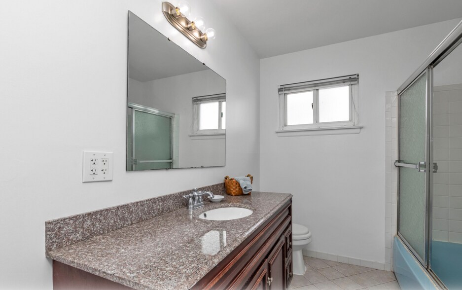More Photos Of 2461 Merrick Ave, Merrick Medical For Sale