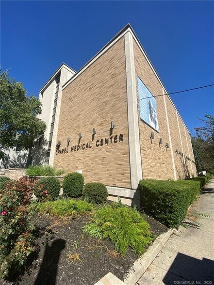 More Photos Of 1423 Chapel St, New Haven Medical For Lease