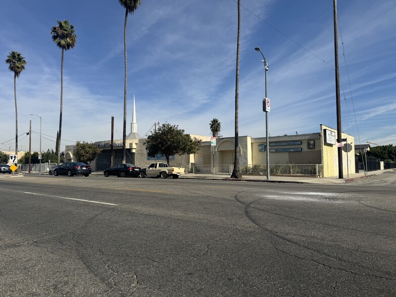 More Photos Of 8928 S Figueroa St, Los Angeles Religious Facility For Sale