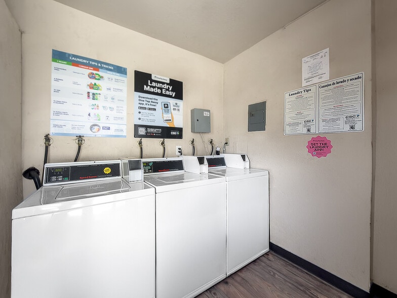 More Photos Of 1955 Grande Cir, Fairfield Apartments For Sale