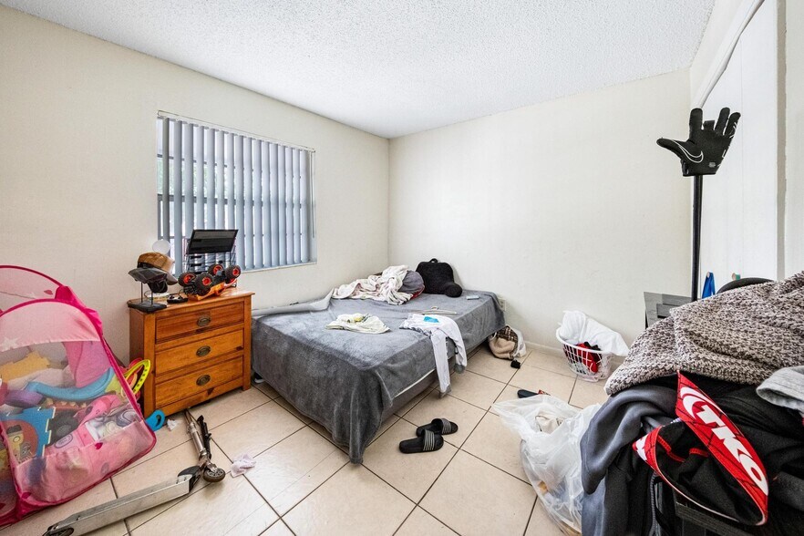 More Photos Of 2221 NW 58th Ave, Lauderhill Apartments For Sale