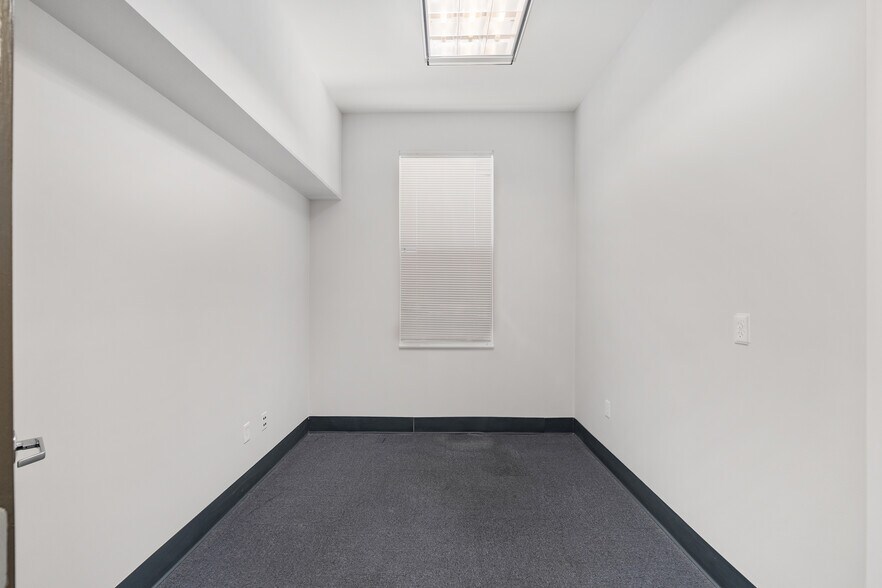 More Photos Of 1014 NW 57th St, Gainesville Medical For Lease