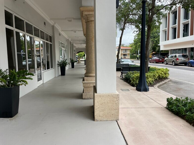 More Photos Of 4100 Salzedo St, Coral Gables Apartments For Sale