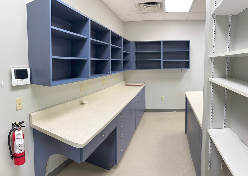 More Photos Of 4518-4522 Monona Dr, Madison General Retail For Lease