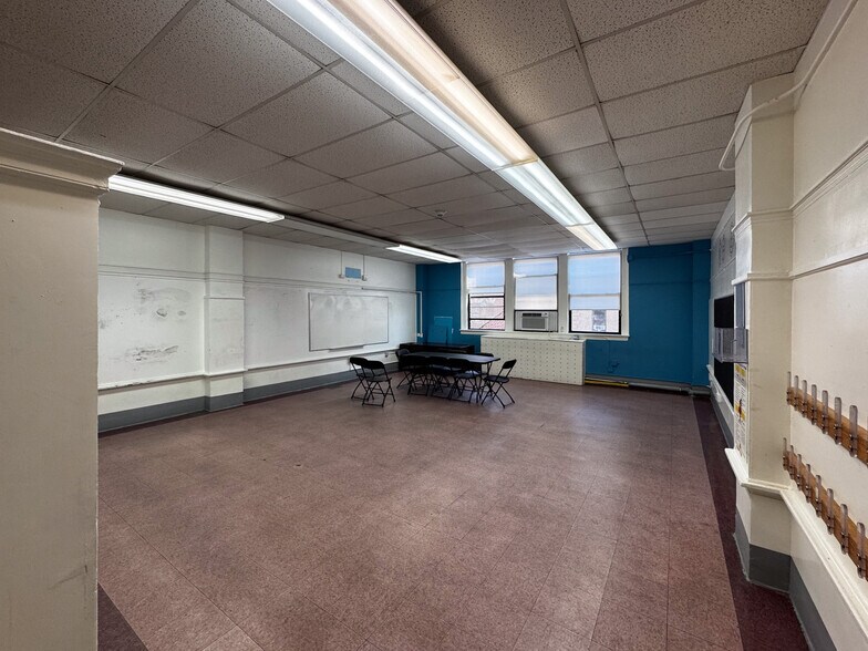 More Photos Of 452 College Ave, Bronx Schools For Lease