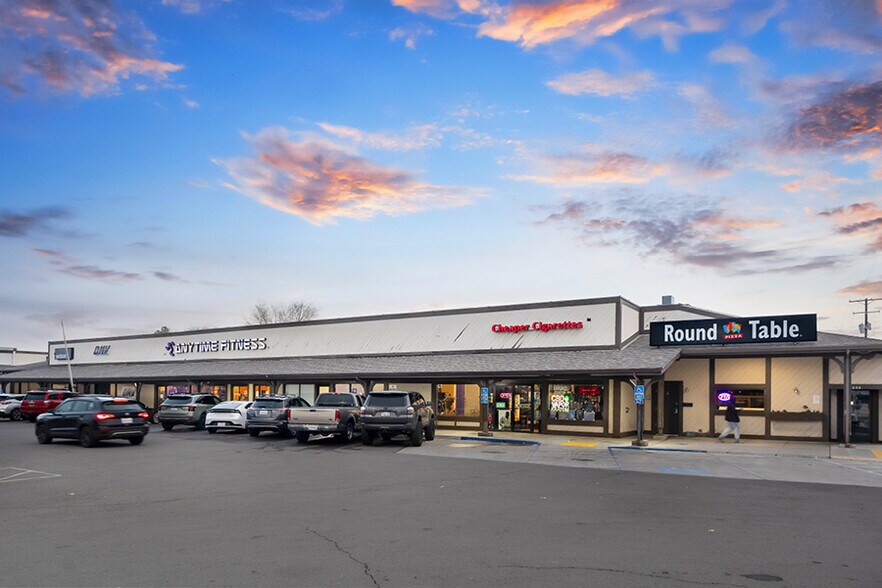 More Photos Of 2545 Main St, Susanville Storefront For Sale