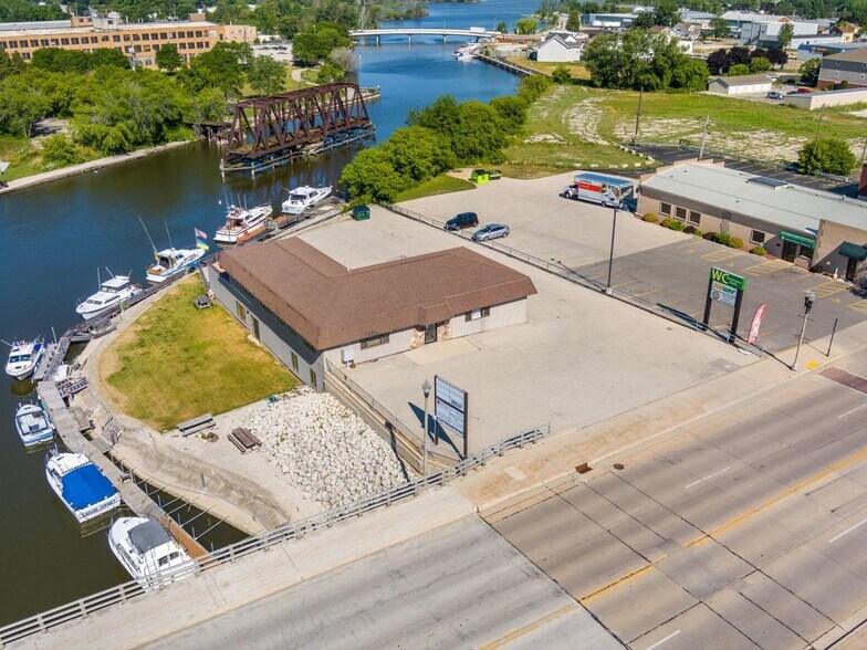 Primary Photo Of 1308 Washington St, Two Rivers Office Residential For Sale