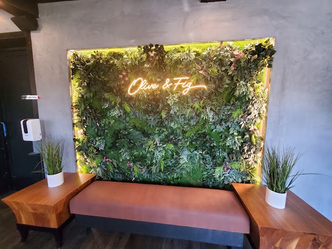 More Photos Of 23759 Roscoe Blvd, West Hills Freestanding For Sale