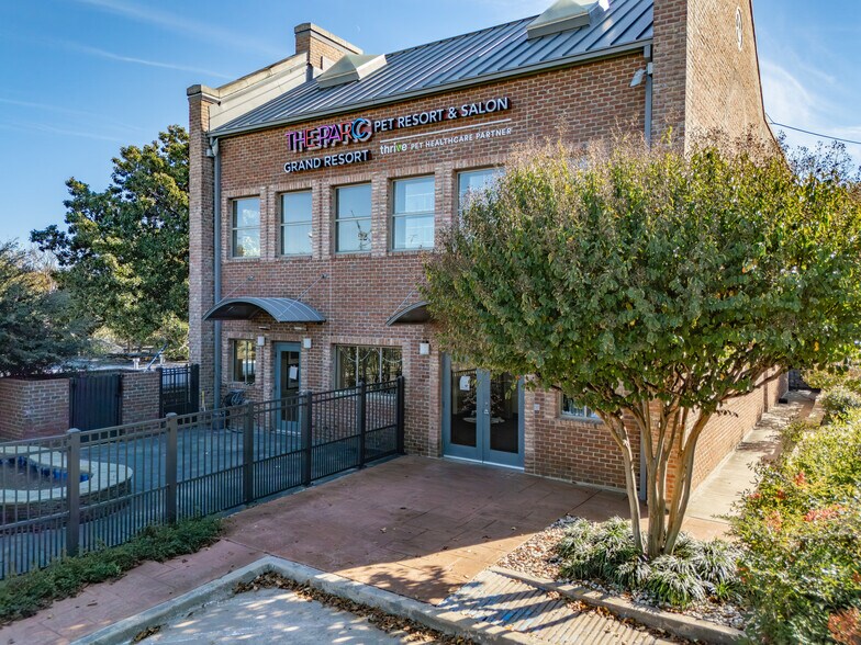 More Photos Of , Fort Worth General Retail For Sale