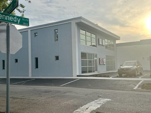 More Photos Of 1902 W Kennedy Blvd, Tampa Office For Lease