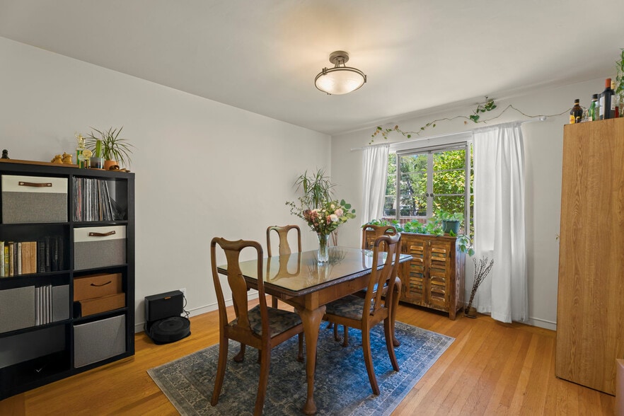 More Photos Of 4 Warren Rd, San Mateo Apartments For Sale