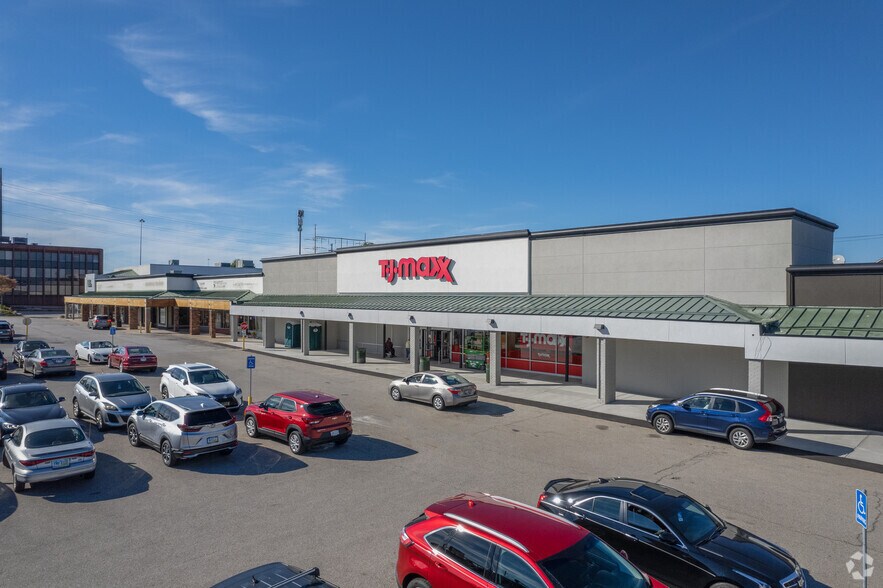 More Photos Of 27049 Chagrin Blvd, Woodmere Unknown For Lease