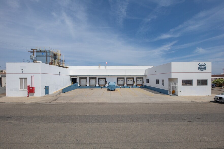 Primary Photo Of 2539 E Woodward Ave, Fresno Refrigeration Cold Storage For Sale
