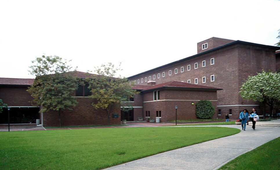 More Photos Of 1000 S Fremont Ave, Alhambra Unknown For Lease