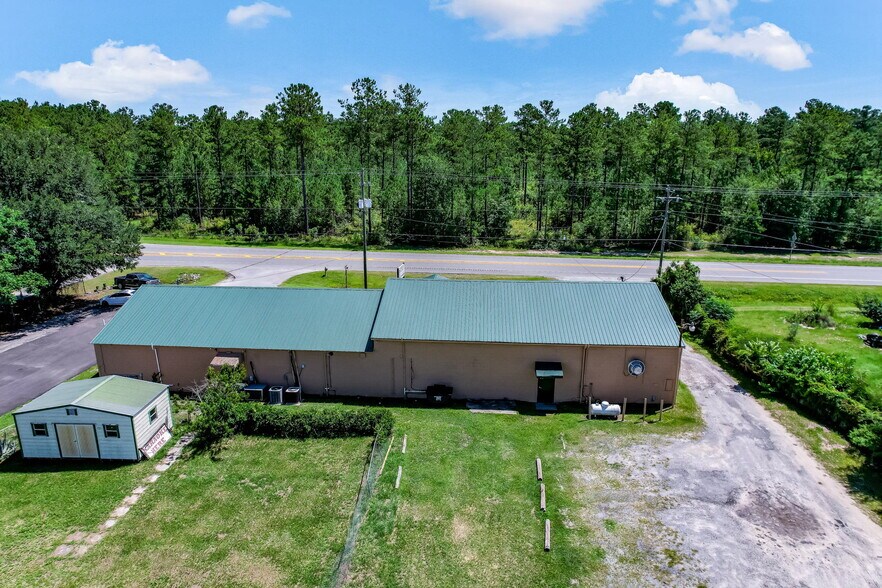 More Photos Of 2805 Fort Argyle Rd, Bloomingdale Bar For Sale