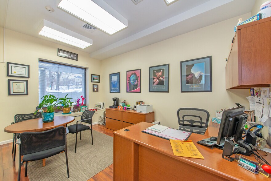 More Photos Of 885-889 Teaneck Rd, Teaneck Freestanding For Lease