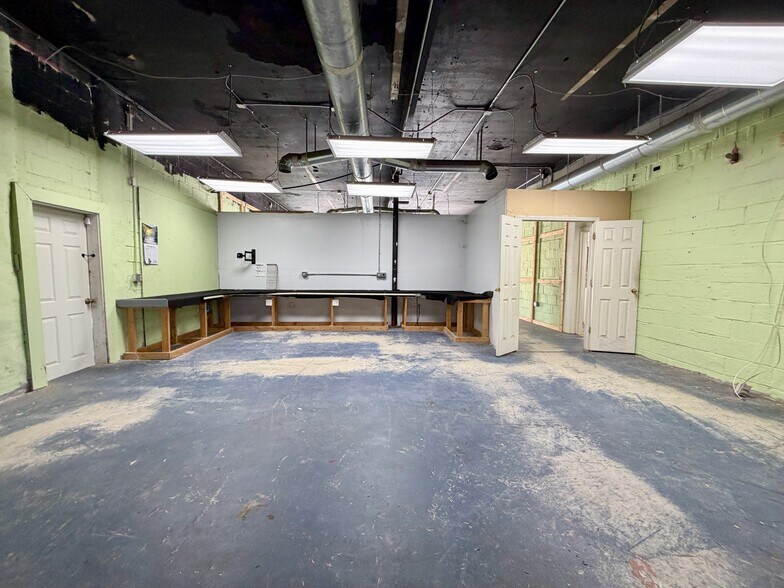 More Photos Of 12471 Veterans Memorial Hwy, Douglasville Specialty For Lease