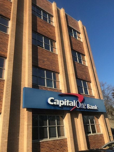 More Photos Of 1615 Northern Blvd, Manhasset Office For Lease