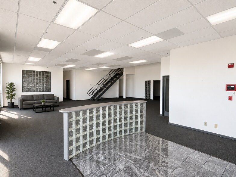 More Photos Of 6909 E Washington Blvd, Montebello Warehouse For Lease