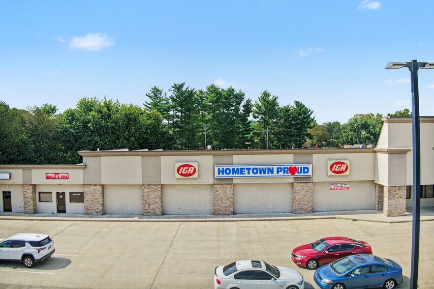 More Photos Of 3733-3765 Hamilton Cleves Rd, Hamilton General Retail For Lease