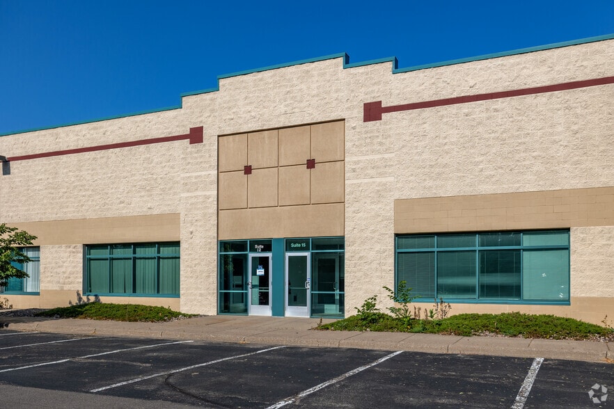 More Photos Of 7700 N 68th Ave, Minneapolis Light Manufacturing For Lease