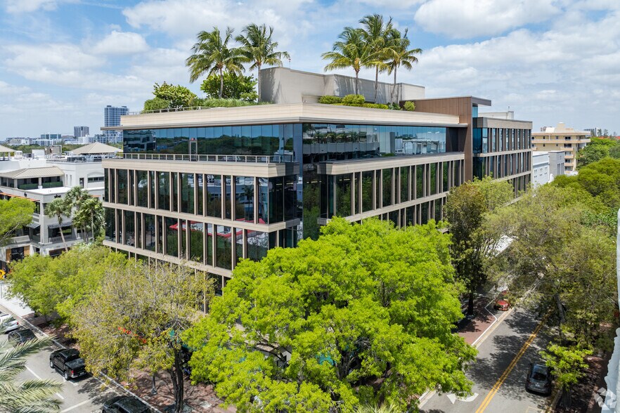 More Photos Of 3350 Virginia St, Coconut Grove Office For Lease