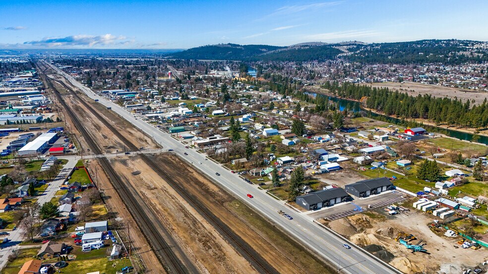 More Photos Of 10903 E Trent Ave, Spokane Valley Light Manufacturing For Lease