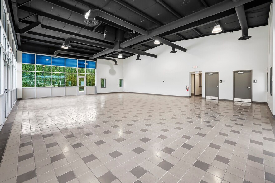 More Photos Of 1401 Mount Vernon Rd, Newark Manufacturing For Lease