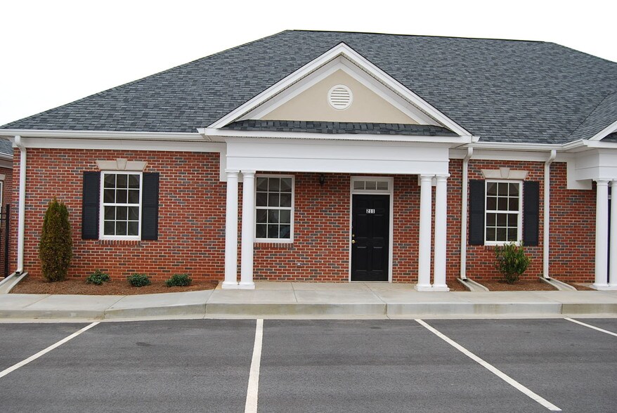More Photos Of 5077 Dallas Hwy, Powder Springs Office For Lease